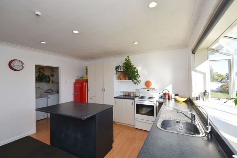 Photo of property in 244 Conyers Street, Strathern, Invercargill, 9812