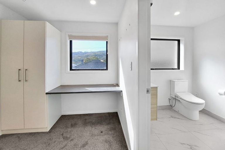 Photo of property in 4/17 Pearce Crescent, Taita, Lower Hutt, 5011