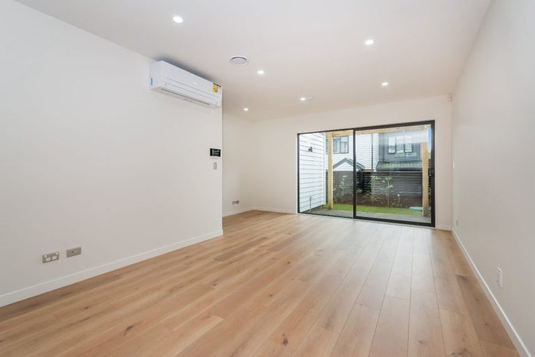 Photo of property in 38 Bight Road, Long Bay, Auckland, 0630