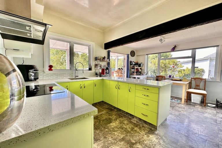 Photo of property in 50 Kiwi Road, Taihape, 4720