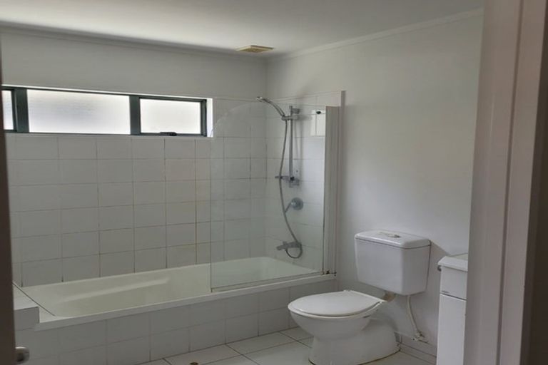 Photo of property in 7 Neta Grove, Henderson, Auckland, 0612