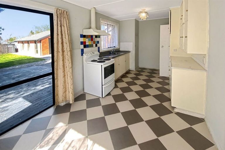 Photo of property in 187 Aorangi Road, Bryndwr, Christchurch, 8053