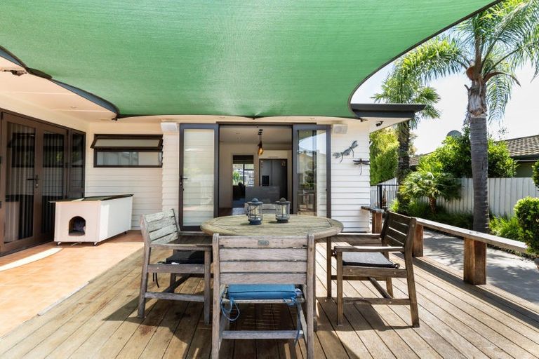 Photo of property in 8 Forsyth Street, Taradale, Napier, 4112