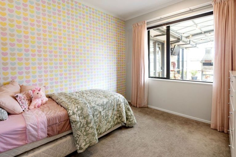 Photo of property in 3 Clewer Lane, Flagstaff, Hamilton, 3210