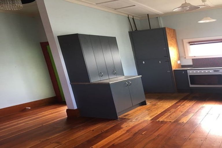 Photo of property in 17 Princes Street, Pukekohe, 2120