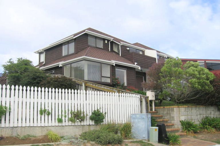 Photo of property in 36a Kaikoura Street, Maupuia, Wellington, 6022