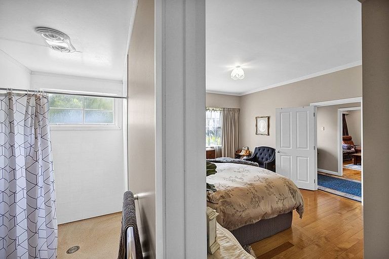 Photo of property in 5171b Mountain Road, Eltham, 4398