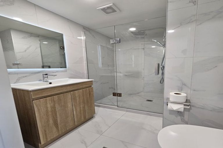 Photo of property in 5/16 Clark Road, Pahurehure, Papakura, 2113