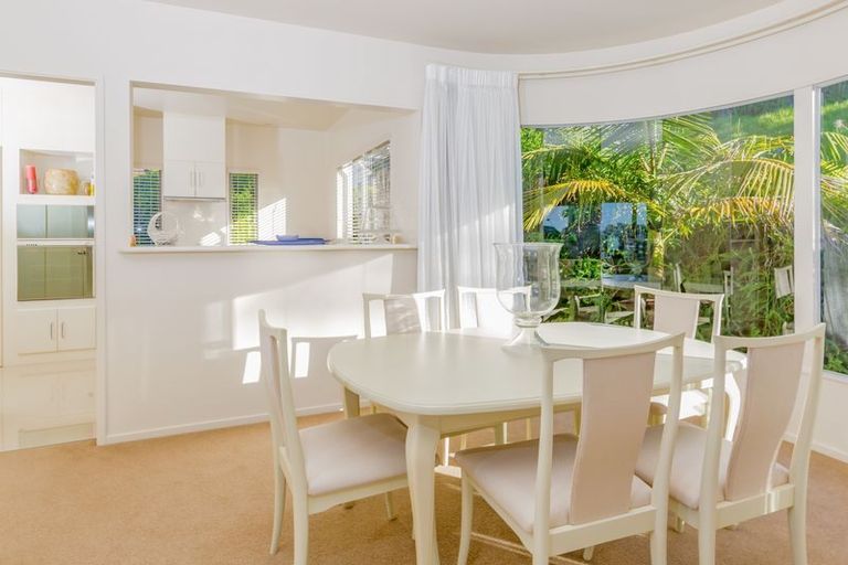 Photo of property in 54 Marsden Road, Paihia, 0200
