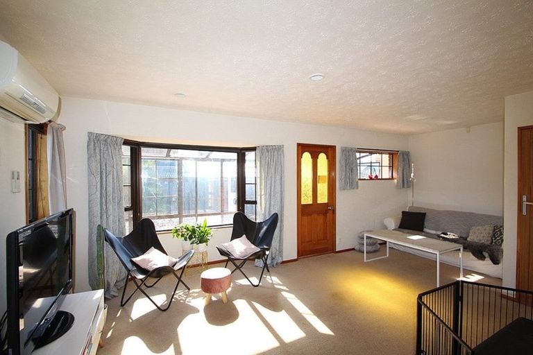 Photo of property in 17 Margaret Street, Gore, 9710