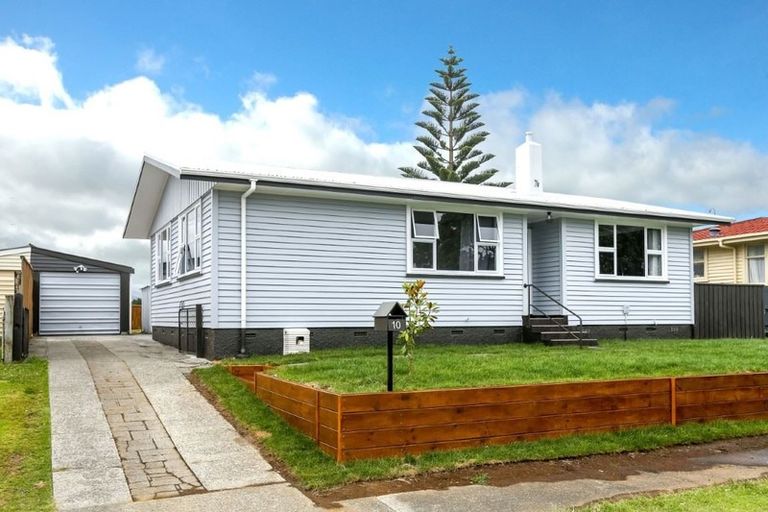 Photo of property in 10 Tohu Place, Spotswood, New Plymouth, 4310