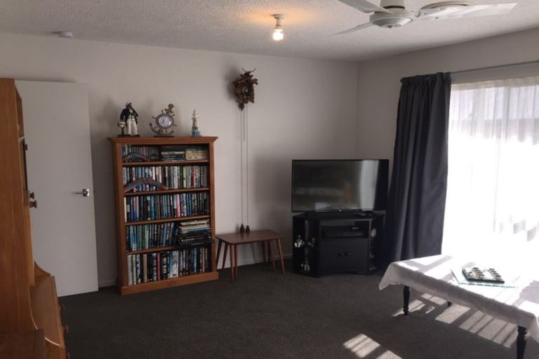 Photo of property in 3/64 Mathesons Road, Phillipstown, Christchurch, 8011