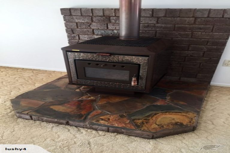 Photo of property in 1/2 Wolfe Street, Regent, Whangarei, 0112