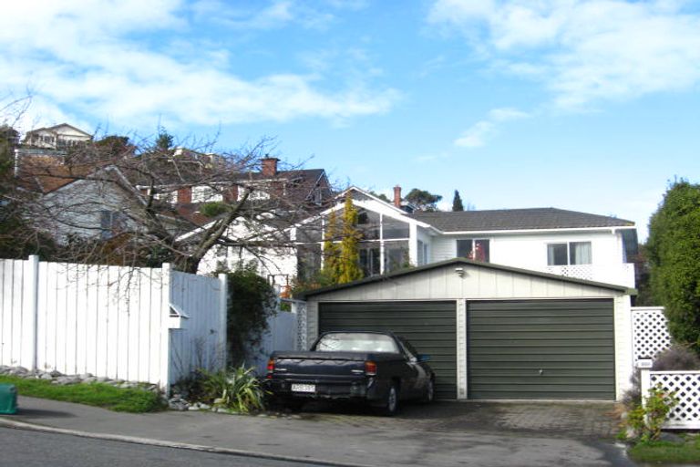 Photo of property in 122 Hackthorne Road, Cashmere, Christchurch, 8022