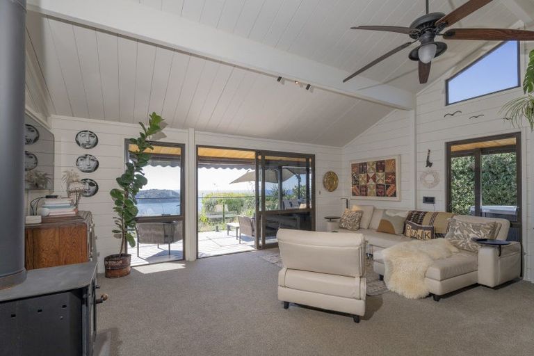 Photo of property in 77 Grange Road, Hahei, Whitianga, 3591