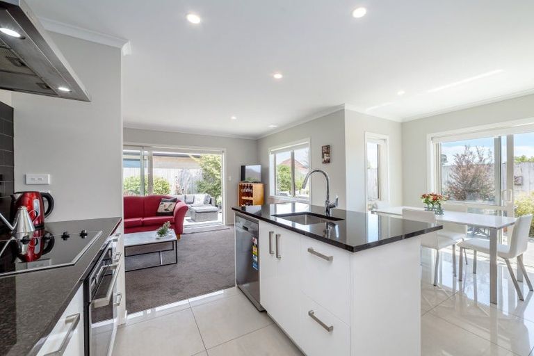 Photo of property in 29 Feist Street, Carterton, 5713