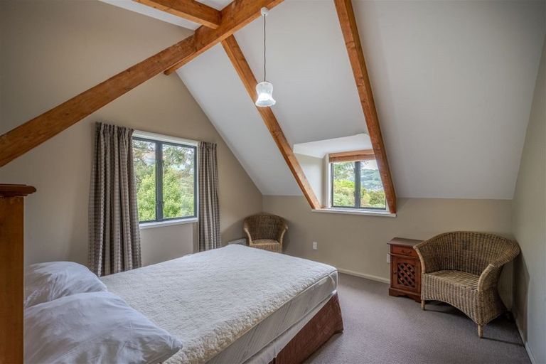 Photo of property in 6888e Christchurch Akaroa Road, Takamatua, 7581