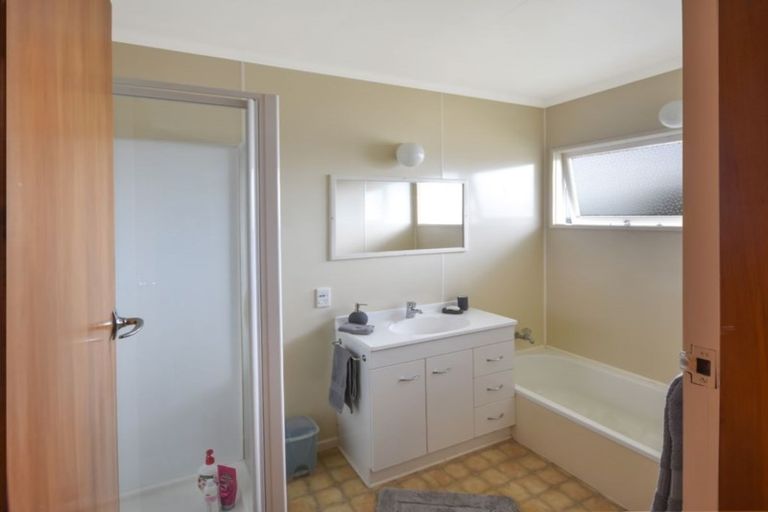 Photo of property in 16 Lark Street, Oamaru, 9400