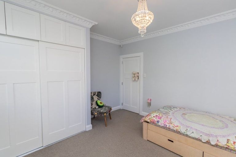 Photo of property in 16 Tisdall Street, Karori, Wellington, 6012