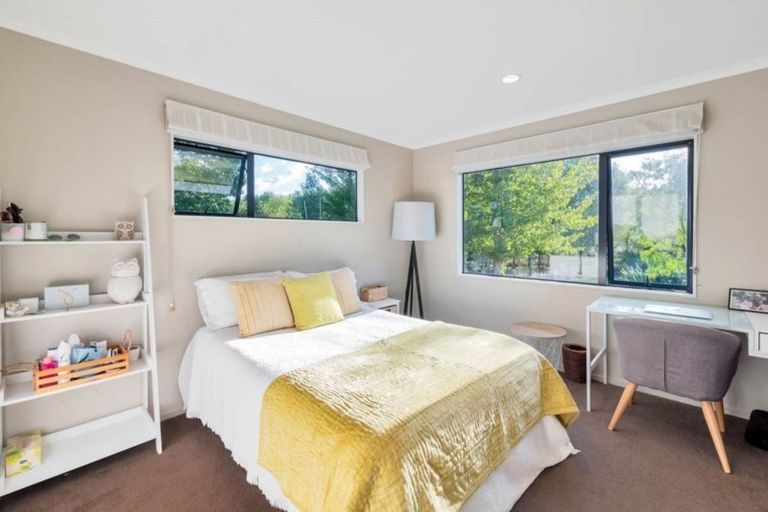 Photo of property in 220 Bawden Road, Dairy Flat, Albany, 0792