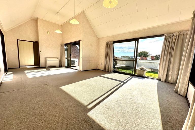 Photo of property in 22 Essex Street, Balclutha, 9230