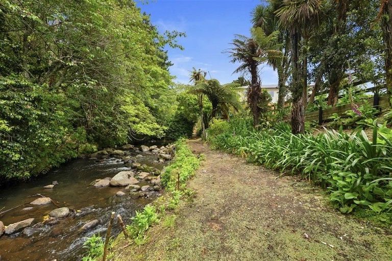 Photo of property in 12 Ngaio Street, Strandon, New Plymouth, 4312