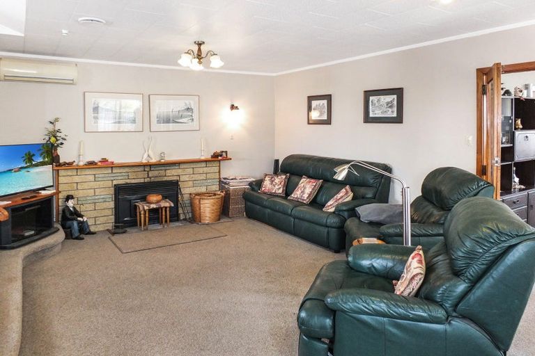 Photo of property in 14 Mack Street, Foxton Beach, Foxton, 4815