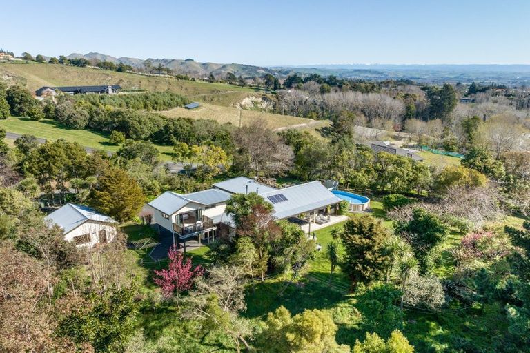 Photo of property in 281 Durham Drive, Havelock North, 4130