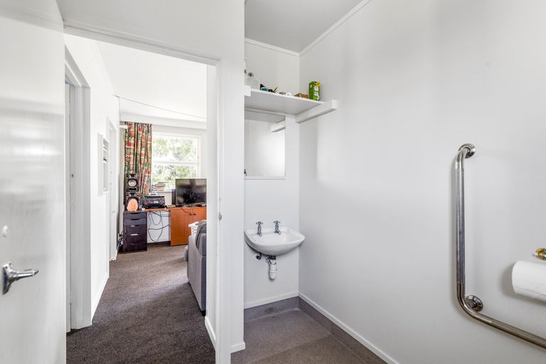 Photo of property in 48 Lee Road, Hannahs Bay, Rotorua, 3010