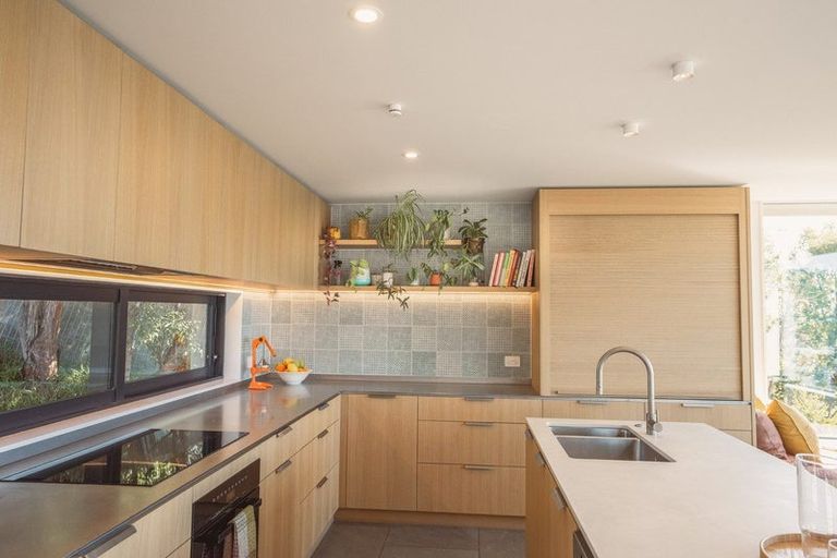 Photo of property in 7 Aranoni Track, Clifton, Christchurch, 8081