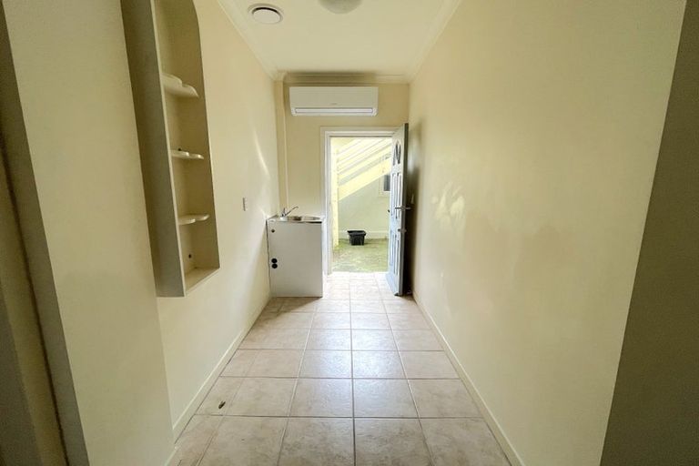 Photo of property in 539-541 Featherston Street, Roslyn, Palmerston North, 4414