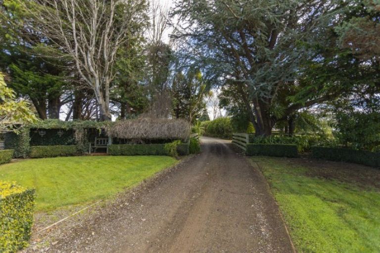 Photo of property in 34 Ruahine Street, Dannevirke, 4930