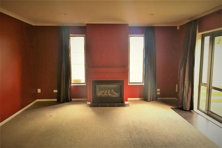 Photo of property in 77 Wayne Francis Drive, Flat Bush, Auckland, 2016