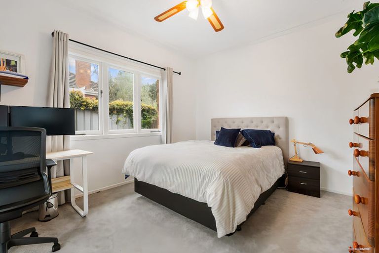 Photo of property in 11 Owens Road, Waiuku, 2123