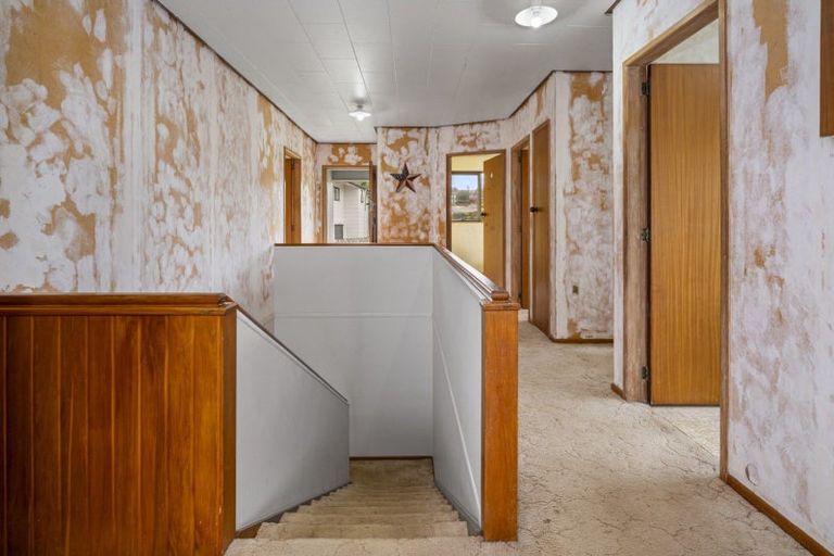 Photo of property in 2 Kowai Grove, Omokoroa, 3114