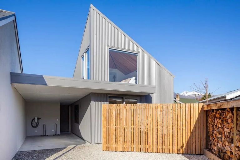 Photo of property in 8 Boundary Street, Arrowtown, 9302