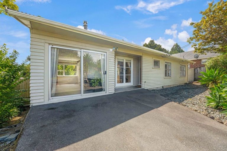 Photo of property in 4 Brough Road, Manurewa East, Auckland, 2102