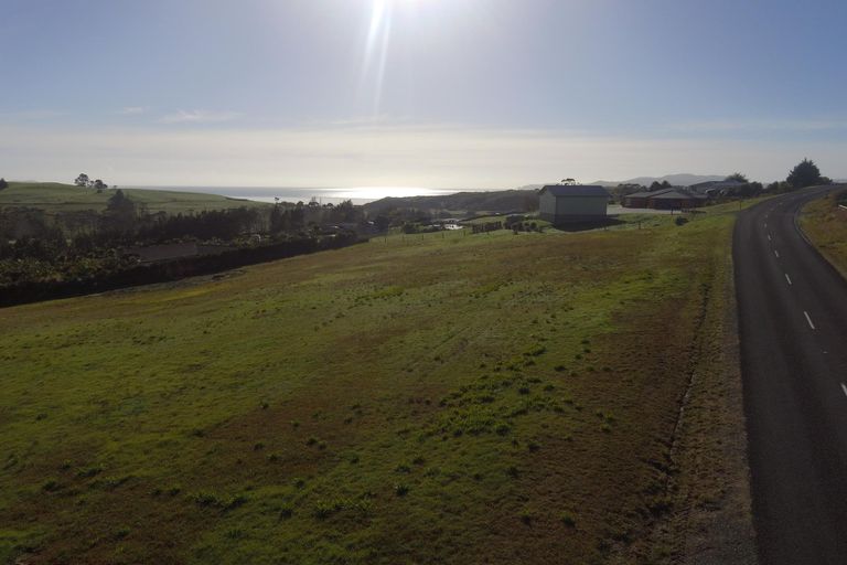 Photo of property in 18 Taipa View Road, Taipa, 0483