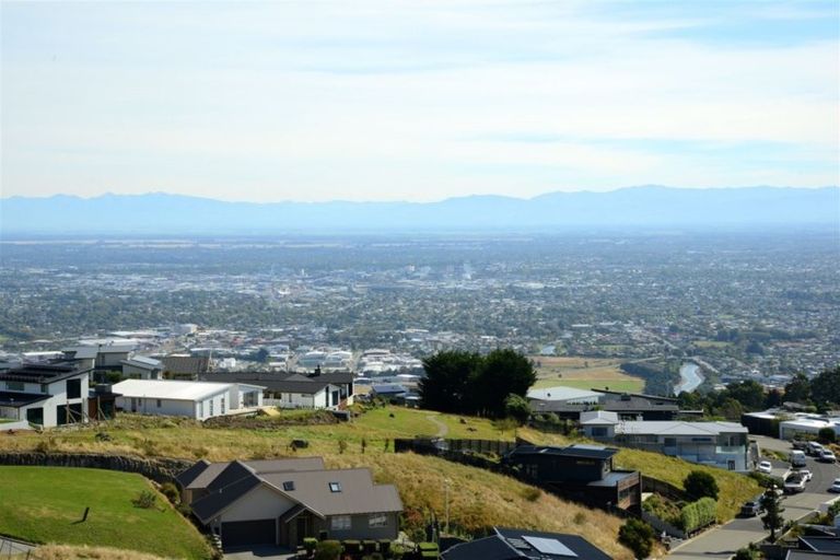 Photo of property in 4 Clearview Lane, Mount Pleasant, Christchurch, 8081