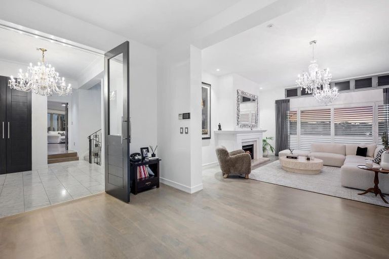 Photo of property in 1 Arthur Crescent, Hauraki, Auckland, 0622