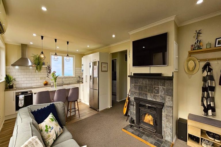 Photo of property in 11 Mcdonald Street, Brockville, Dunedin, 9011