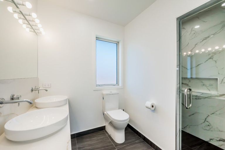 Photo of property in 25 Phoenix Palms Grove, Levin, 5510