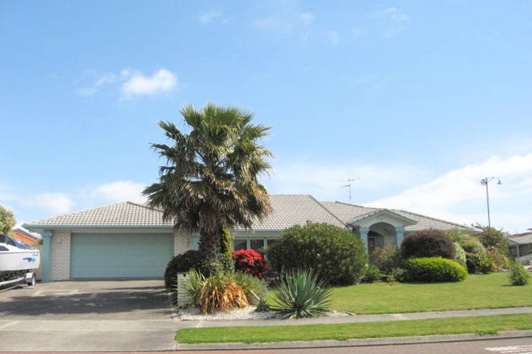 Photo of property in 2 Newport Key, Papamoa Beach, Papamoa, 3118