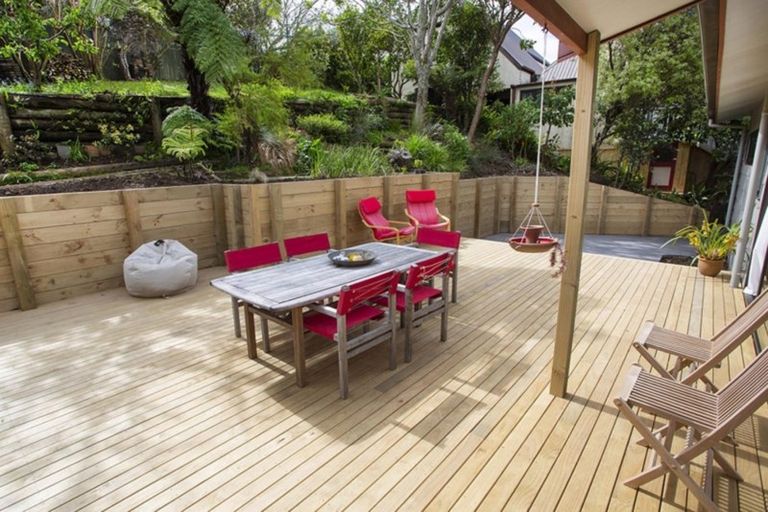 Photo of property in 231 Tukere Drive, Whangamata, 3620