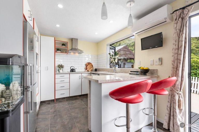 Photo of property in 3 Kelso Grove, Kelson, Lower Hutt, 5010