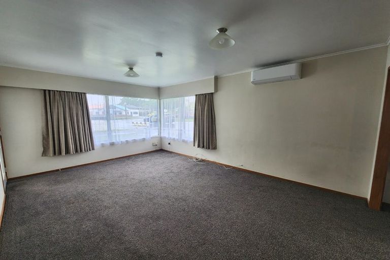 Photo of property in 11a Manse Street, Regent, Whangarei, 0112