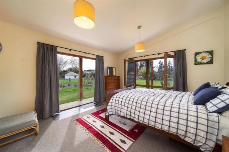 Photo of property in 812 Kane Road, Hawea Flat, Wanaka, 9382