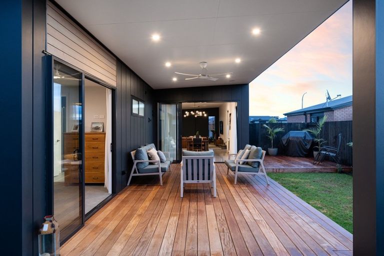 Photo of property in 99 The Boulevard, Papamoa Beach, Papamoa, 3118