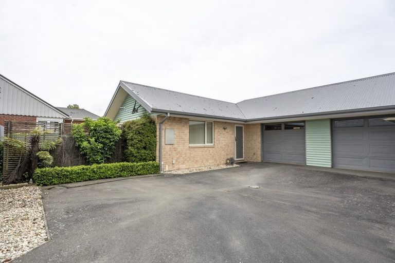 Photo of property in 11b Sefton Place, Spreydon, Christchurch, 8024