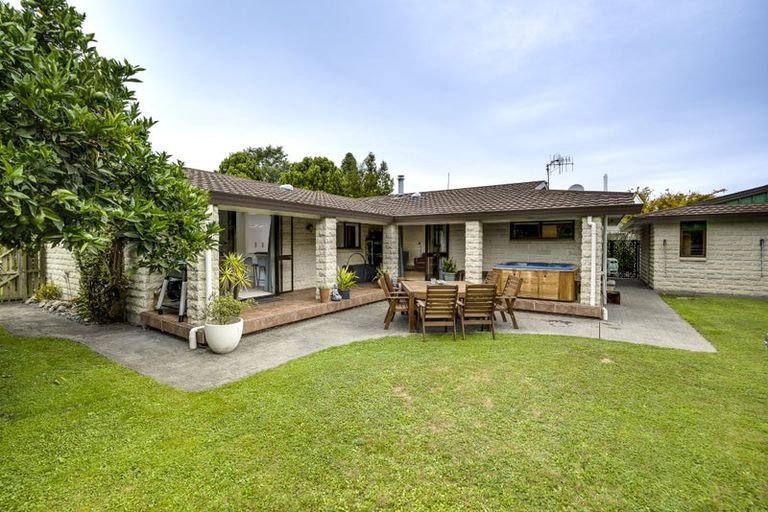 Photo of property in 54 Allens Lane, Clive, 4102